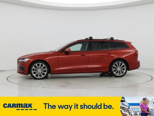 2020 Volvo V60 T5 Momentum