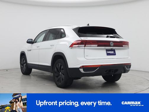 2024 Volkswagen Atlas Cross Sport SE w/Tech