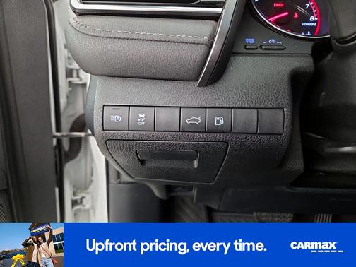 White 2018 Toyota Camry XSE