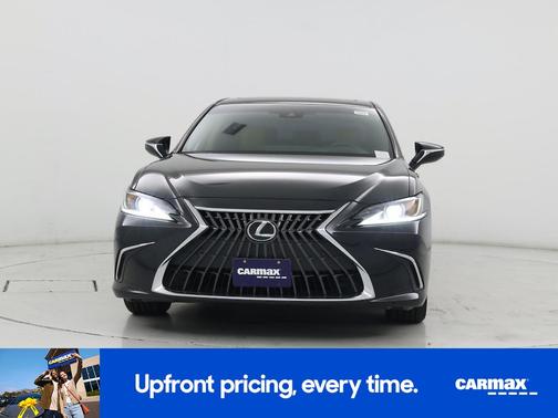 Black 2024 Lexus ES 300h Luxury