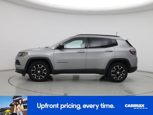 Silver 2022 Jeep Compass Latitude