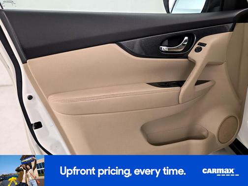 White 2014 Nissan Rogue SL