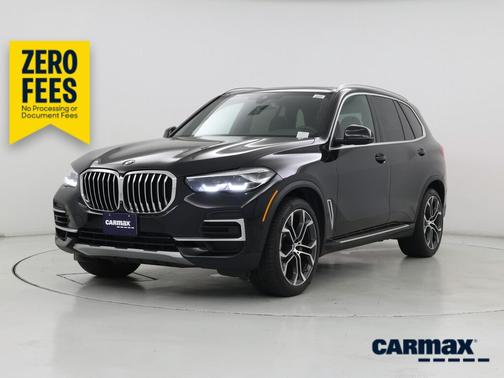 Black 2022 BMW X5 xDrive40i