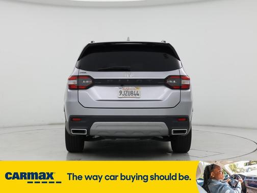 2024 Honda Pilot Touring