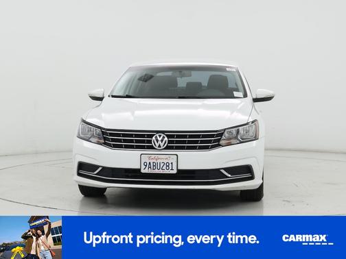 2016 Volkswagen Passat S