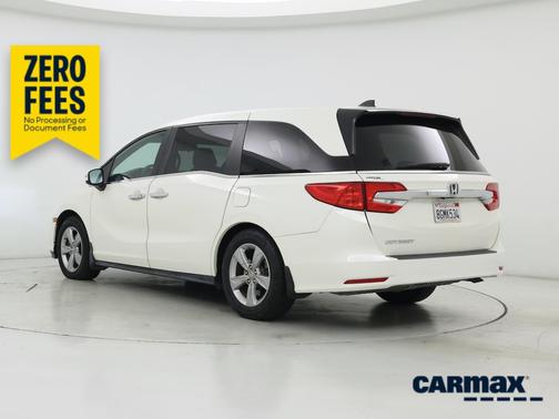 White 2019 Honda Odyssey EX