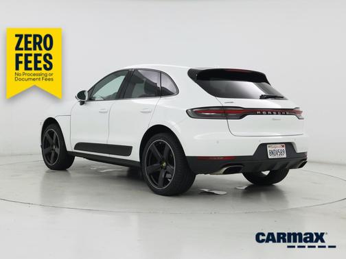 White 2019 Porsche Macan