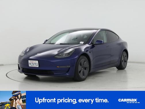 Blue 2022 Tesla Model 3