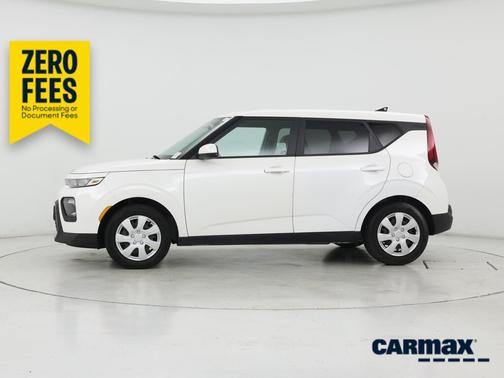 White 2020 Kia Soul LX