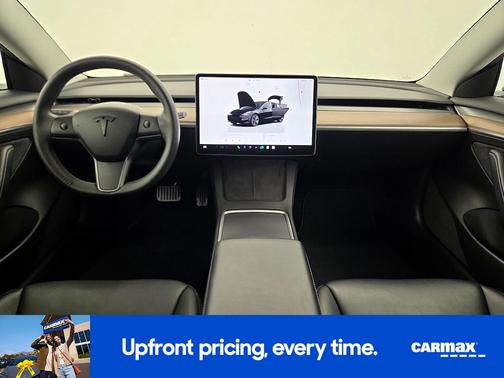 Black 2022 Tesla Model 3