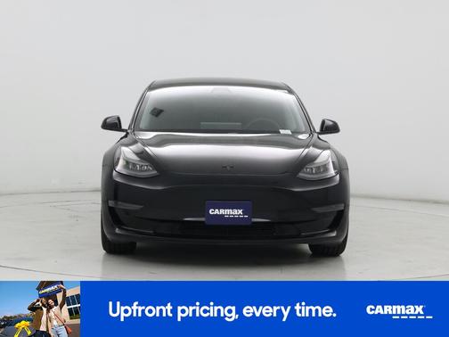 Black 2022 Tesla Model 3