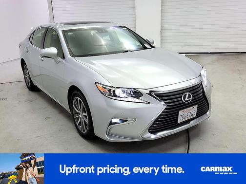 2016 Lexus ES 300h Hybrid
