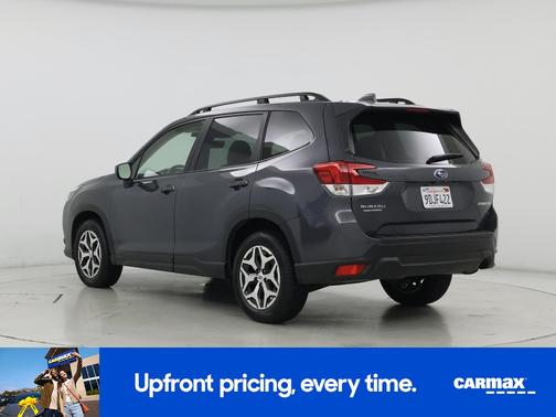Gray 2022 Subaru Forester Premium