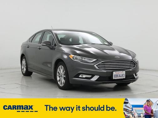 2017 Ford Fusion Energi SE