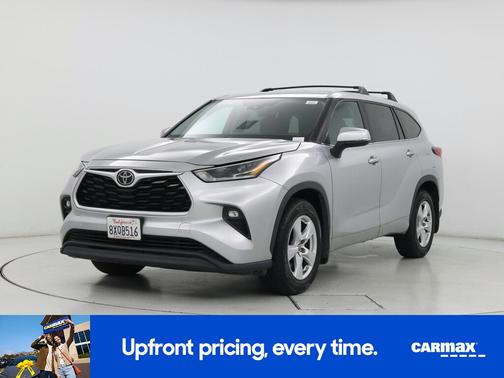 Gray 2021 Toyota Highlander LE