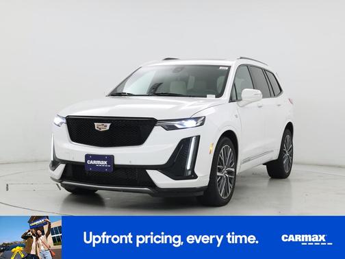 White 2023 Cadillac XT6 Premium Luxury