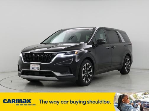 2022 Kia Carnival EX