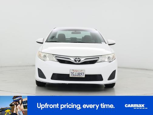 White 2014 Toyota Camry LE