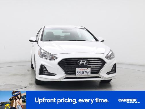 2018 Hyundai SONATA Hybrid SE