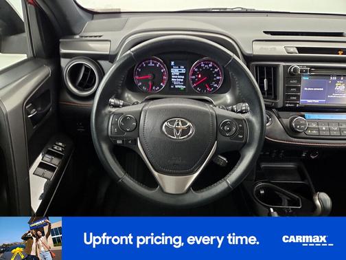 2016 Toyota RAV4 SE