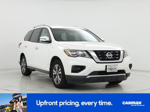 2017 Nissan Pathfinder S