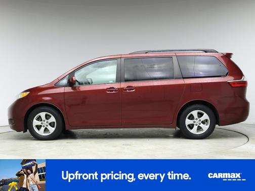 2016 Toyota Sienna LE