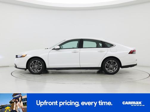 White 2023 Honda Accord EX