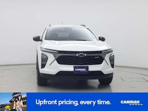 White 2025 Chevrolet Trax 2RS