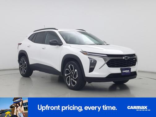 White 2025 Chevrolet Trax 2RS