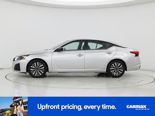 2024 Nissan Altima SV