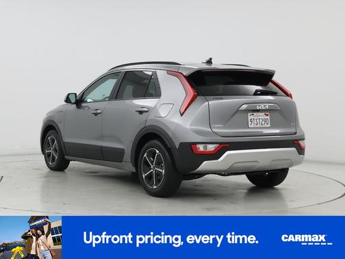 Silver 2025 Kia Niro Plug-In Hybrid EX