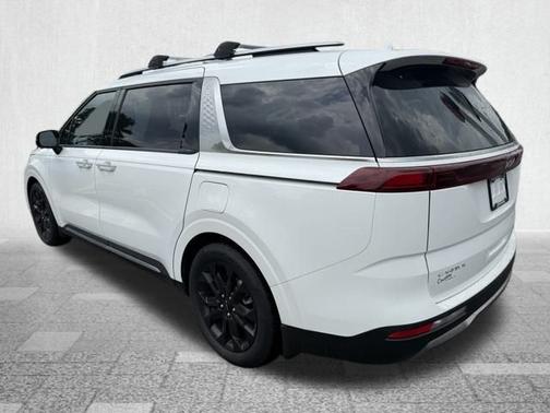 2023 Kia Carnival SX Prestige