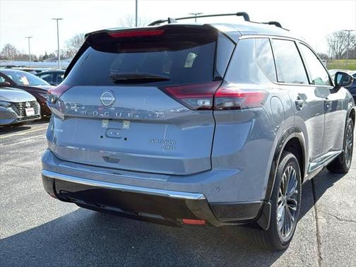 2025 Nissan Rogue Platinum