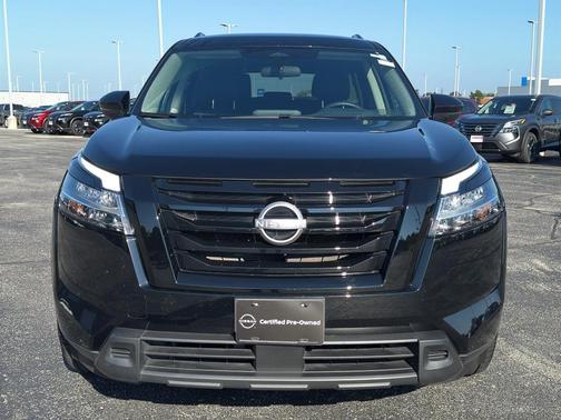 2022 Nissan Pathfinder SV 4WD