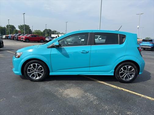 2020 Chevrolet Sonic FWD Hatchback LT 5-Door