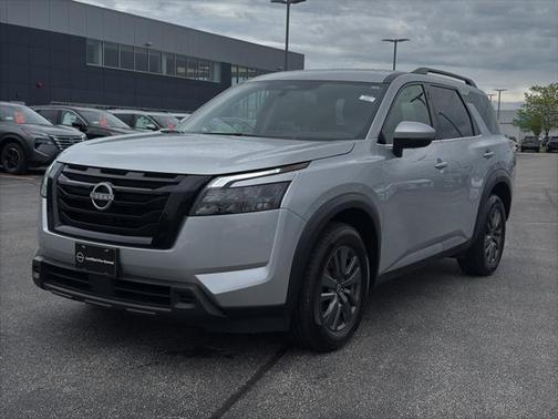 2024 Nissan Pathfinder SV 4WD