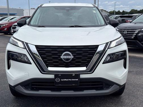 Glacier White 2023 Nissan Rogue S