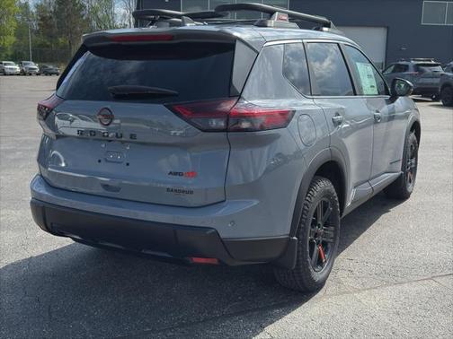 2025 Nissan Rogue Rock Creek