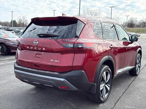 2023 Nissan Rogue SL