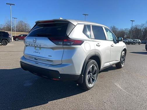 2025 Nissan Rogue SV