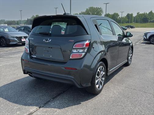 2020 Chevrolet Sonic FWD Hatchback LT 5-Door