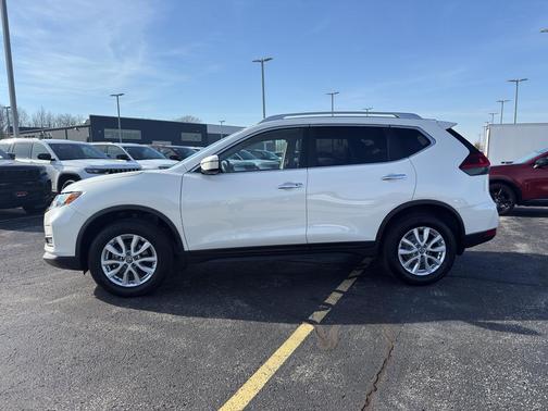 2019 Nissan Rogue SV