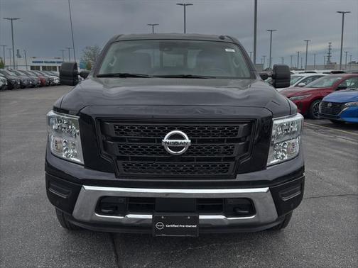 2021 Nissan Titan SV