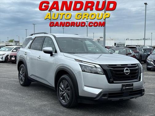 2024 Nissan Pathfinder SV 4WD