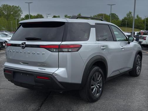 2024 Nissan Pathfinder SV 4WD