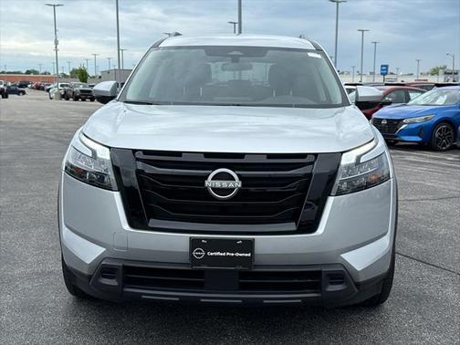 2024 Nissan Pathfinder SV 4WD