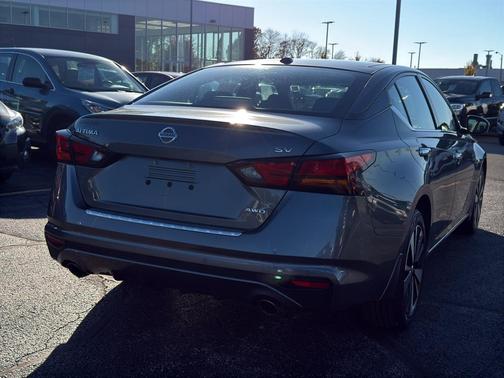 2020 Nissan Altima 2.5 SV