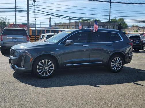 2021 Cadillac XT6 Premium Luxury AWD