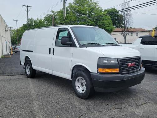 2025 GMC Savana 2500 Work Van