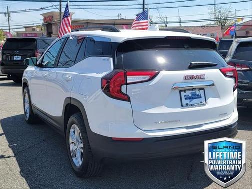 2022 GMC Terrain SLE